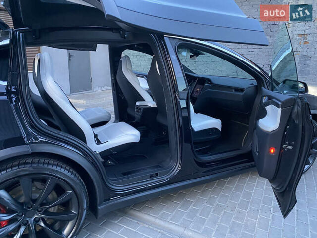 Тесла Модель Х 2018 у Харкові на Automoto.ua Чорний Тесла Модель Х, об'ємом двигуна 0 л та пробігом 12 тис. км за 67000 $, фото 32 на Automoto.ua