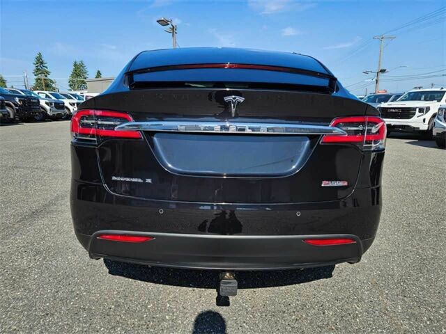 Тесла Модель Х 2018 у Києві на Automoto.ua Чорний Тесла Модель Х, об'ємом двигуна 0 л та пробігом 45 тис. км за 14000 $, фото 4 на Automoto.ua