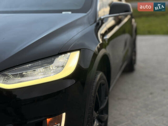 Черный Тесла Модель Х, объемом двигателя 0 л и пробегом 128 тыс. км за 24500 $, фото 19 на Automoto.ua