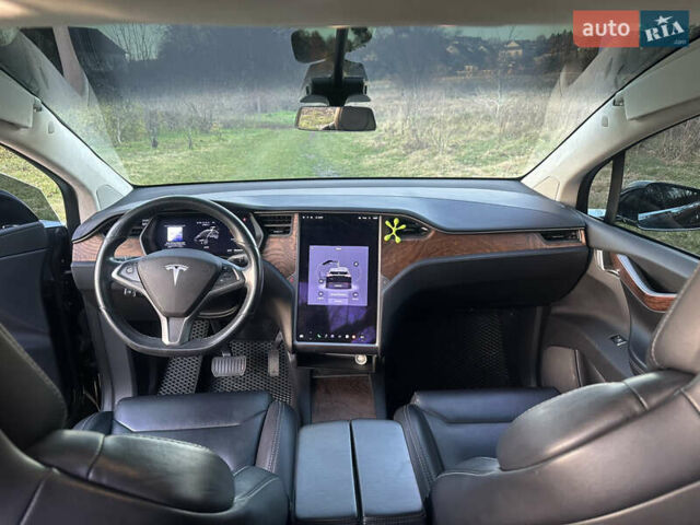 Черный Тесла Модель Х, объемом двигателя 0 л и пробегом 91 тыс. км за 20500 $, фото 23 на Automoto.ua