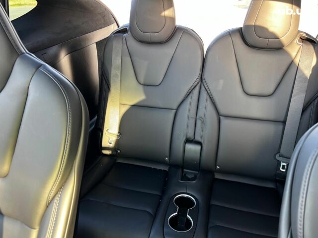 Черный Тесла Модель Х, объемом двигателя 0 л и пробегом 159 тыс. км за 25890 $, фото 23 на Automoto.ua