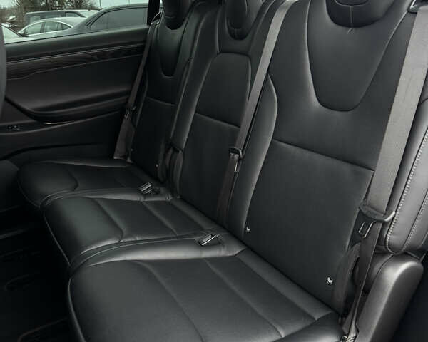 Черный Тесла Модель Х, объемом двигателя 0 л и пробегом 67 тыс. км за 26799 $, фото 18 на Automoto.ua