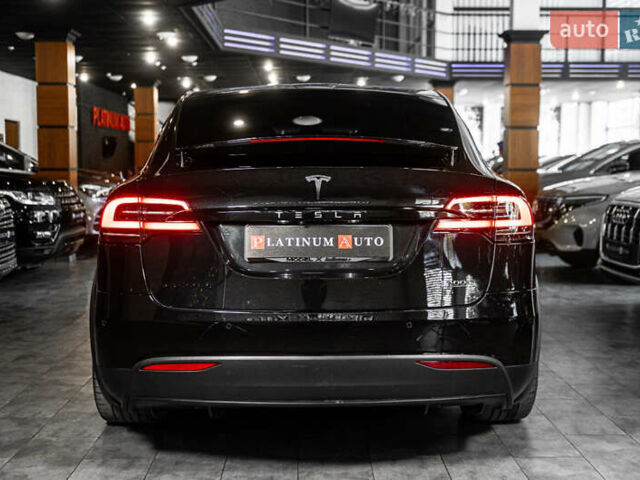 Тесла Модель Х 2018 в Одессе на Automoto.ua Черный Тесла Модель Х, объемом двигателя 0 л и пробегом 148 тыс. км за 36900 $, фото 10 на Automoto.ua
