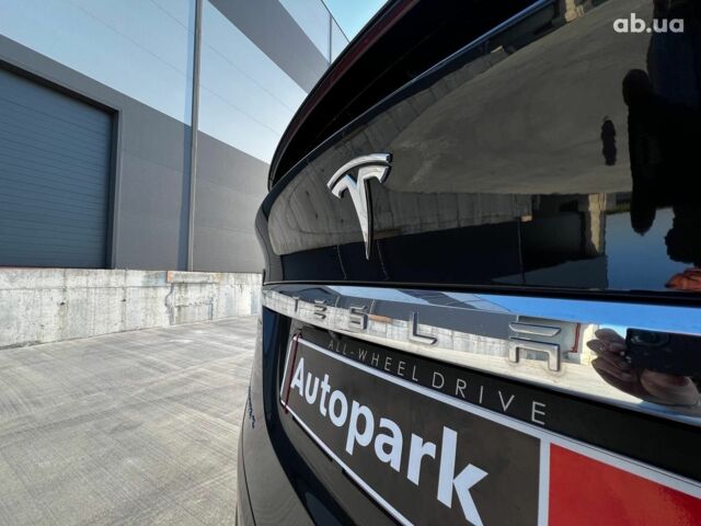 Черный Тесла Модель Х, объемом двигателя 0 л и пробегом 159 тыс. км за 25890 $, фото 11 на Automoto.ua