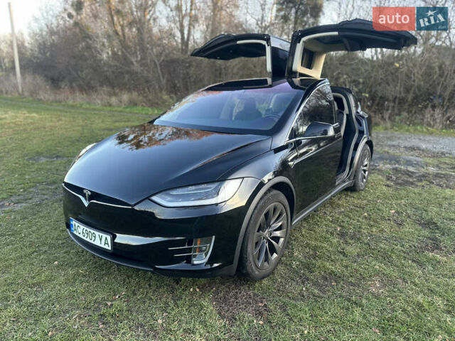 Черный Тесла Модель Х, объемом двигателя 0 л и пробегом 91 тыс. км за 20500 $, фото 1 на Automoto.ua
