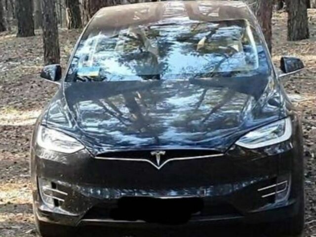 Черный Тесла Модель Х, объемом двигателя 0 л и пробегом 42 тыс. км за 46000 $, фото 7 на Automoto.ua