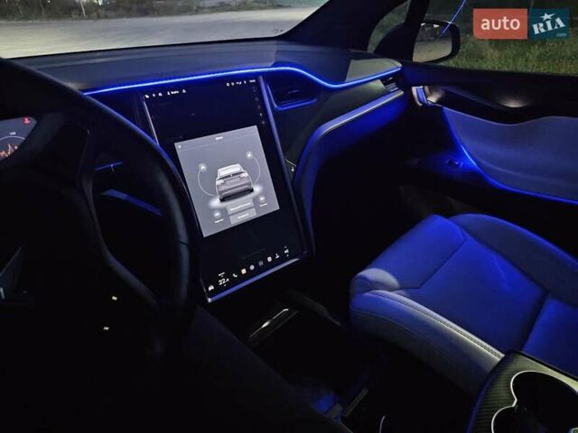 Черный Тесла Модель Х, объемом двигателя 0 л и пробегом 41 тыс. км за 28800 $, фото 21 на Automoto.ua