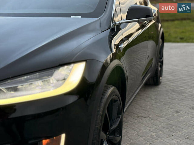Черный Тесла Модель Х, объемом двигателя 0 л и пробегом 128 тыс. км за 24500 $, фото 20 на Automoto.ua