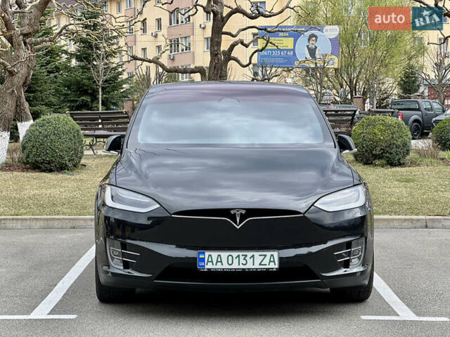Черный Тесла Модель Х, объемом двигателя 0 л и пробегом 109 тыс. км за 29950 $, фото 24 на Automoto.ua