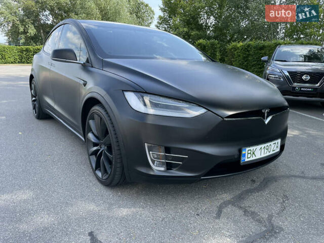 Чорний Тесла Модель Х, об'ємом двигуна 0 л та пробігом 135 тис. км за 26990 $, фото 7 на Automoto.ua