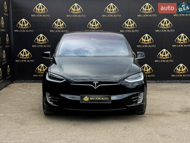Черный Тесла Модель Х, объемом двигателя 0 л и пробегом 94 тыс. км за 26900 $, фото 1 на Automoto.ua