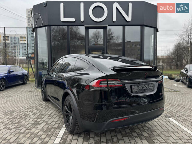 Черный Тесла Модель Х, объемом двигателя 0 л и пробегом 67 тыс. км за 26799 $, фото 7 на Automoto.ua