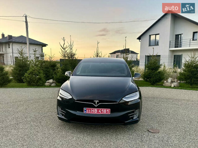 Черный Тесла Модель Х, объемом двигателя 0 л и пробегом 100 тыс. км за 21499 $, фото 2 на Automoto.ua