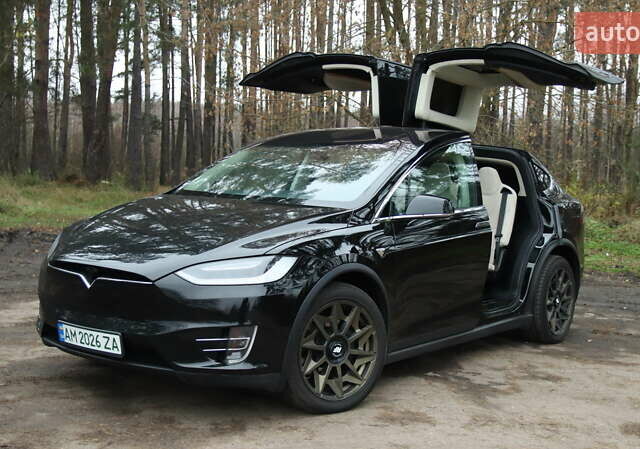 Чорний Тесла Модель Х, об'ємом двигуна 0 л та пробігом 125 тис. км за 27000 $, фото 1 на Automoto.ua
