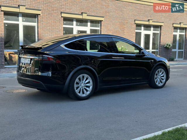 Черный Тесла Модель Х, объемом двигателя 0 л и пробегом 112 тыс. км за 25000 $, фото 10 на Automoto.ua
