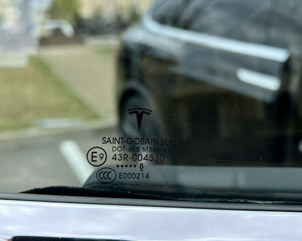 Черный Тесла Модель Х, объемом двигателя 0 л и пробегом 109 тыс. км за 29950 $, фото 46 на Automoto.ua