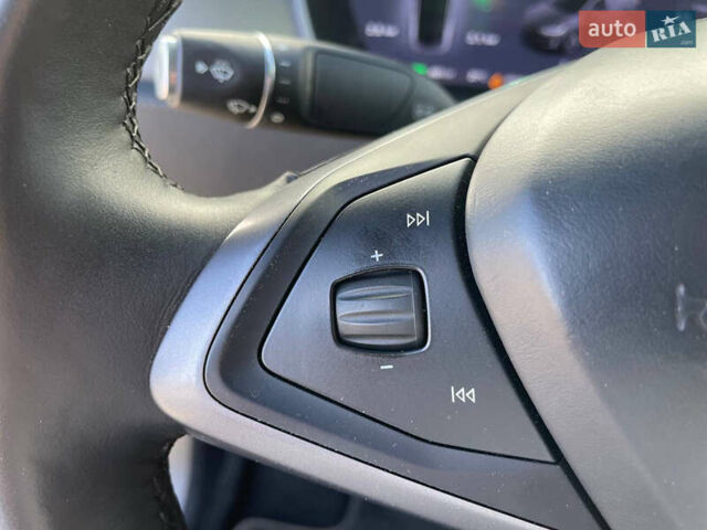 Черный Тесла Модель Х, объемом двигателя 0 л и пробегом 118 тыс. км за 33000 $, фото 26 на Automoto.ua