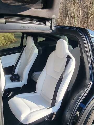 Чорний Тесла Модель Х, об'ємом двигуна 0 л та пробігом 90 тис. км за 35000 $, фото 10 на Automoto.ua