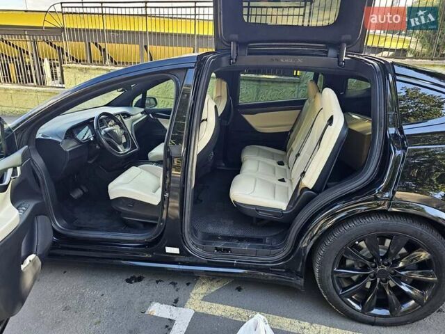 Черный Тесла Модель Х, объемом двигателя 0 л и пробегом 41 тыс. км за 28800 $, фото 15 на Automoto.ua