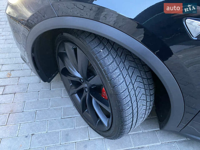 Тесла Модель Х 2018 у Харкові на Automoto.ua Чорний Тесла Модель Х, об'ємом двигуна 0 л та пробігом 12 тис. км за 67000 $, фото 25 на Automoto.ua