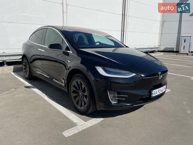 Черный Тесла Модель Х, объемом двигателя 0 л и пробегом 118 тыс. км за 33000 $, фото 2 на Automoto.ua