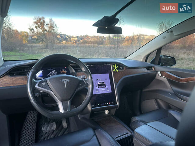 Черный Тесла Модель Х, объемом двигателя 0 л и пробегом 91 тыс. км за 20500 $, фото 24 на Automoto.ua