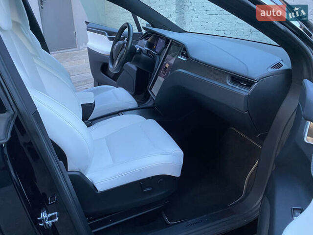 Тесла Модель Х 2018 у Харкові на Automoto.ua Чорний Тесла Модель Х, об'ємом двигуна 0 л та пробігом 12 тис. км за 67000 $, фото 23 на Automoto.ua