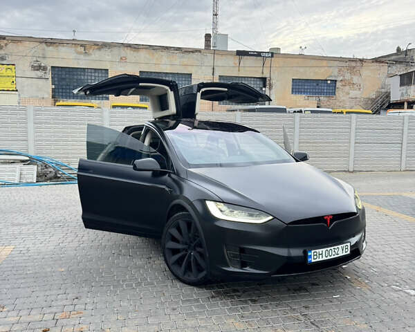 Чорний Тесла Модель Х, об'ємом двигуна 0 л та пробігом 174 тис. км за 31500 $, фото 1 на Automoto.ua