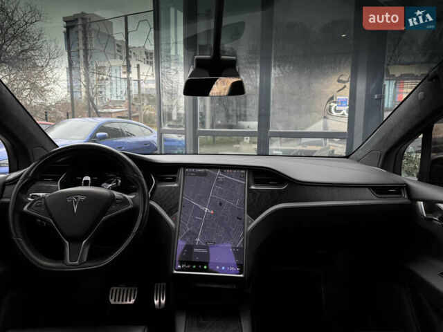 Черный Тесла Модель Х, объемом двигателя 0 л и пробегом 67 тыс. км за 26799 $, фото 16 на Automoto.ua