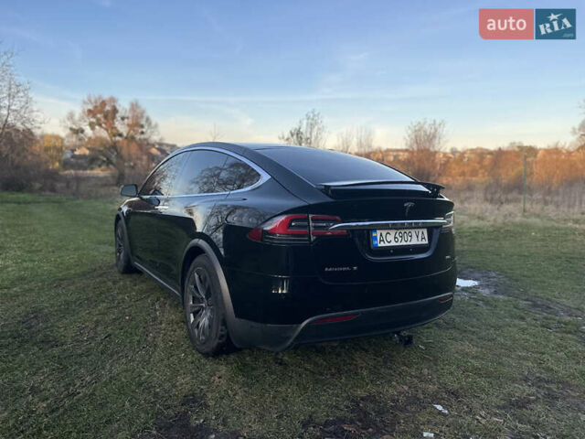 Черный Тесла Модель Х, объемом двигателя 0 л и пробегом 91 тыс. км за 20500 $, фото 6 на Automoto.ua
