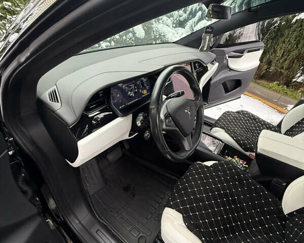 Чорний Тесла Модель Х, об'ємом двигуна 0 л та пробігом 33 тис. км за 30800 $, фото 32 на Automoto.ua