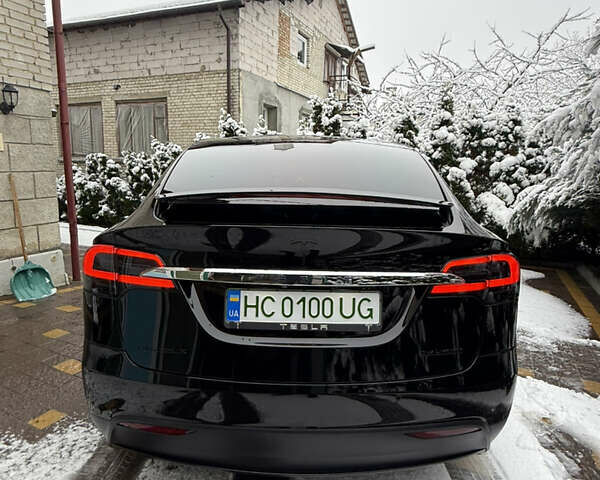 Чорний Тесла Модель Х, об'ємом двигуна 0 л та пробігом 33 тис. км за 30800 $, фото 5 на Automoto.ua