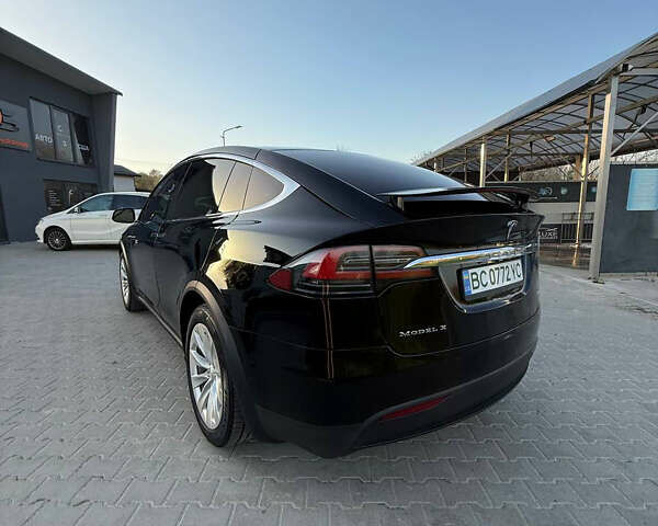 Черный Тесла Модель Х, объемом двигателя 0 л и пробегом 63 тыс. км за 28000 $, фото 2 на Automoto.ua