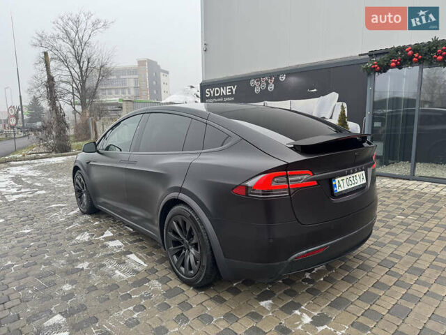 Черный Тесла Модель Х, объемом двигателя 0 л и пробегом 61 тыс. км за 39500 $, фото 10 на Automoto.ua