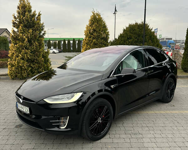 Чорний Тесла Модель Х, об'ємом двигуна 0 л та пробігом 70 тис. км за 35000 $, фото 1 на Automoto.ua