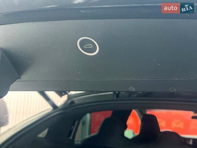 Черный Тесла Модель Х, объемом двигателя 0 л и пробегом 94 тыс. км за 26800 $, фото 62 на Automoto.ua