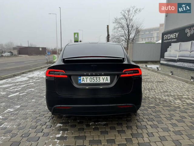 Черный Тесла Модель Х, объемом двигателя 0 л и пробегом 61 тыс. км за 39500 $, фото 8 на Automoto.ua