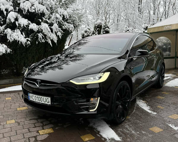 Чорний Тесла Модель Х, об'ємом двигуна 0 л та пробігом 33 тис. км за 30800 $, фото 1 на Automoto.ua