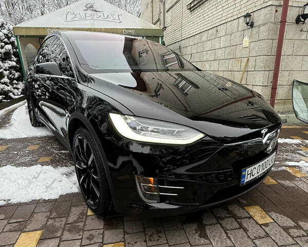 Чорний Тесла Модель Х, об'ємом двигуна 0 л та пробігом 33 тис. км за 30800 $, фото 2 на Automoto.ua