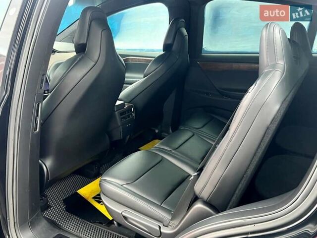 Черный Тесла Модель Х, объемом двигателя 0 л и пробегом 94 тыс. км за 26800 $, фото 52 на Automoto.ua