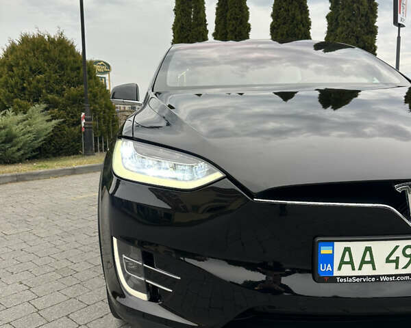 Чорний Тесла Модель Х, об'ємом двигуна 0 л та пробігом 70 тис. км за 35000 $, фото 4 на Automoto.ua