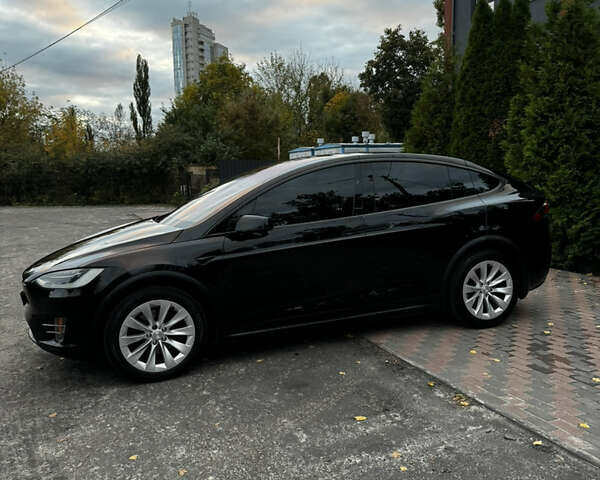Черный Тесла Модель Х, объемом двигателя 0 л и пробегом 78 тыс. км за 31000 $, фото 34 на Automoto.ua