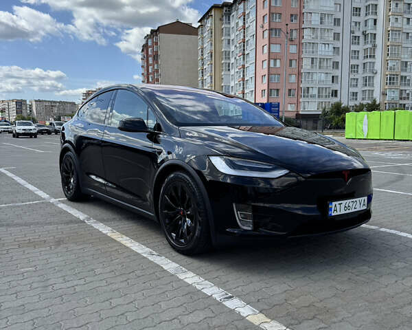 Черный Тесла Модель Х, объемом двигателя 0 л и пробегом 44 тыс. км за 41500 $, фото 4 на Automoto.ua