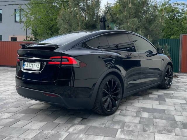 Чорний Тесла Модель Х, об'ємом двигуна 0 л та пробігом 31 тис. км за 76600 $, фото 4 на Automoto.ua