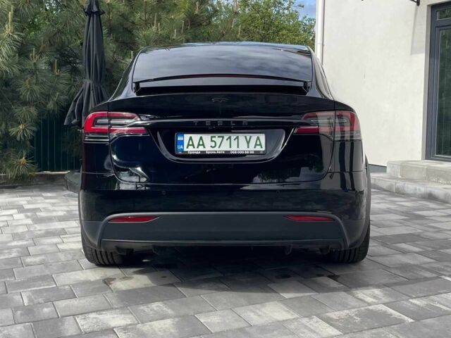 Чорний Тесла Модель Х, об'ємом двигуна 0 л та пробігом 31 тис. км за 76600 $, фото 6 на Automoto.ua