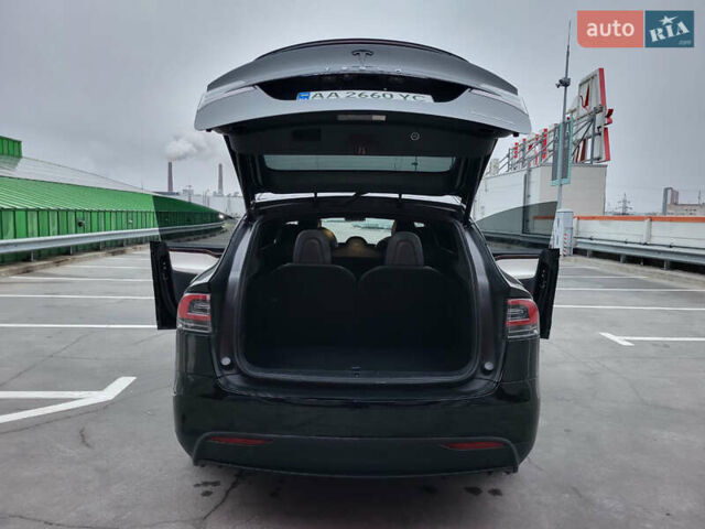 Черный Тесла Модель Х, объемом двигателя 0 л и пробегом 77 тыс. км за 32750 $, фото 16 на Automoto.ua