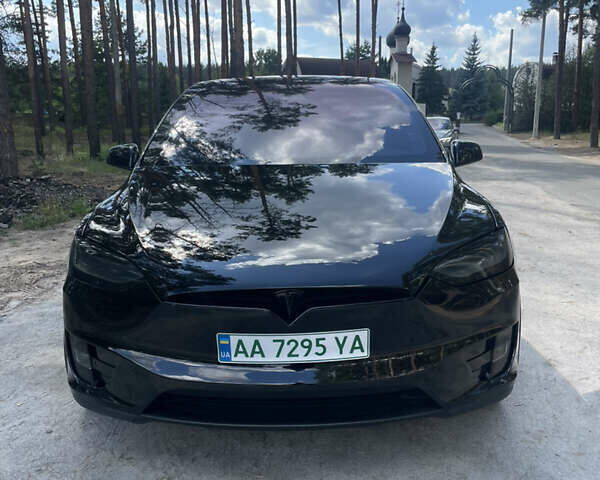 Черный Тесла Модель Х, объемом двигателя 0 л и пробегом 59 тыс. км за 43500 $, фото 2 на Automoto.ua