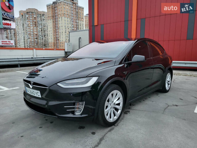 Черный Тесла Модель Х, объемом двигателя 0 л и пробегом 78 тыс. км за 34000 $, фото 20 на Automoto.ua