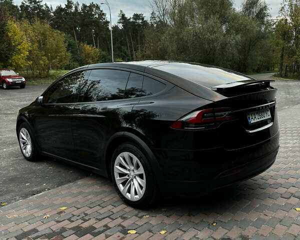 Черный Тесла Модель Х, объемом двигателя 0 л и пробегом 78 тыс. км за 31000 $, фото 36 на Automoto.ua