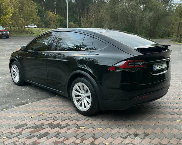 Черный Тесла Модель Х, объемом двигателя 0 л и пробегом 78 тыс. км за 31000 $, фото 10 на Automoto.ua
